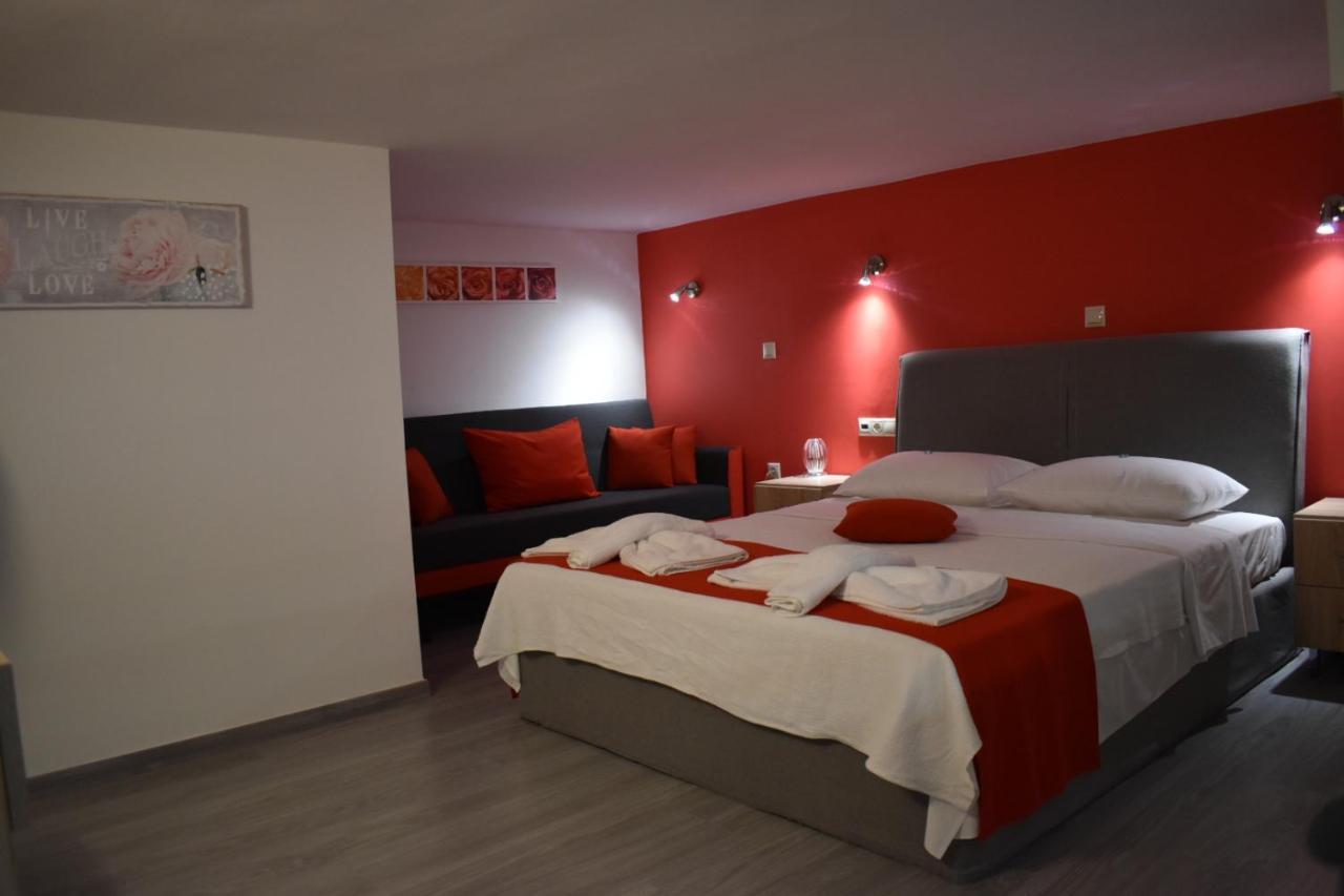 Rodoula Luxury Αpartment 2 Chrissi Akti Chania Exterior foto