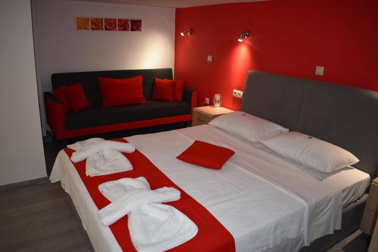 Rodoula Luxury Αpartment 2 Chrissi Akti Chania Exterior foto
